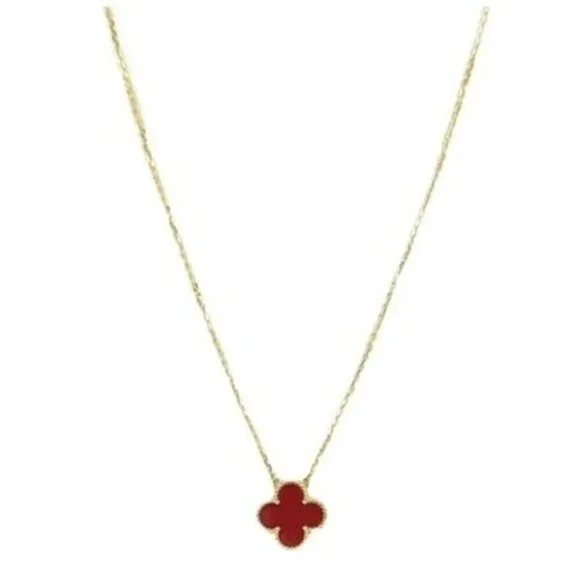 Womens Pendant Necklace Gold plated, Red, Irish shamrock, festival, boho, vintag - Picture 1 of 4